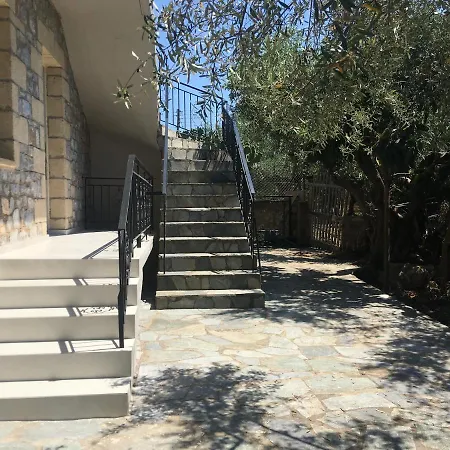 Το Πετρινο / The Petrino Apartments Stoupa Exterior photo