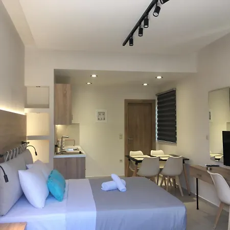 Το Πετρινο / The Petrino Apartments Stoupa Exterior photo